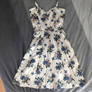 Custom made strappy floral dress (with pockets!)